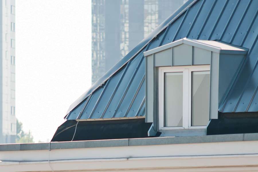 Historisches Gebäude in klassischem Stil, Am Porscheplatz 7, 45127 Essen